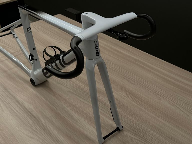 BMC Teammachine SLR 01 Frameset 2023 Road & Gravel usato, Bianco — immagine 5 di 5