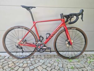 Canyon - Ultimate CF SL 8 Disc 2022, 2022