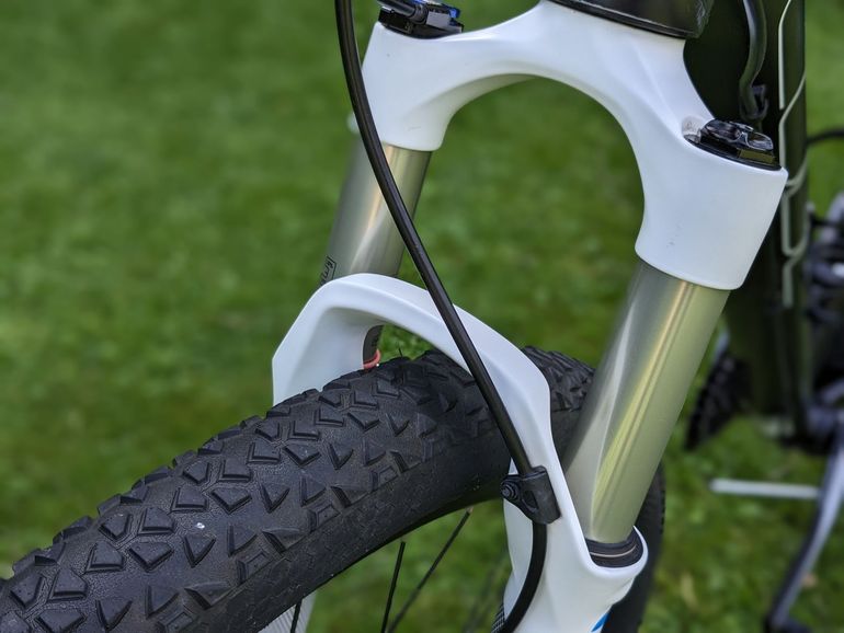Used CUBE LTD Pro 2015 2015 Mountainbike, Black, 27.5, 29 — image 5 of 12