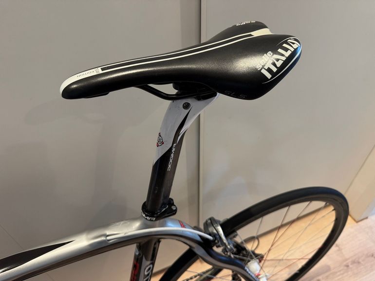 Used Pinarello Dogma 2 Frameset 2014 Road & Gravel — image 12 of 22