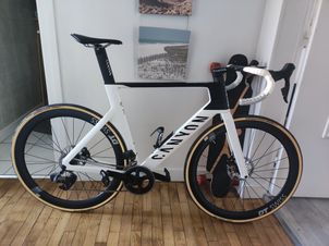 Canyon - Aeroad CF SLX Disc Frame with Sram Rivals, 2023