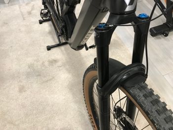 Scott Patron eRIDE 900 2023 2023 Mountainbike usato, Nero — immagine 7 di 13