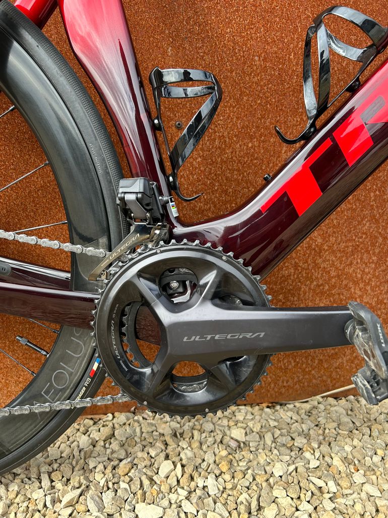 Used Trek Madone SLR 7 Gen 7 2023 2023 Road & Gravel, Red — image 4 of 14