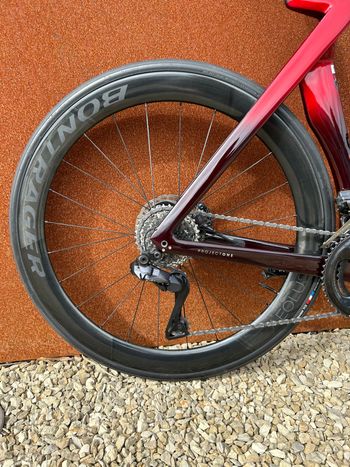 Used Trek Madone SLR 7 Gen 7 2023 2023 Road & Gravel, Red — image 3 of 14