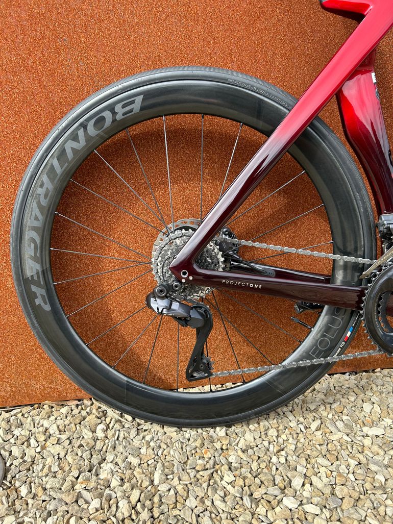 Used Trek Madone SLR 7 Gen 7 2023 2023 Road & Gravel, Red — image 3 of 14