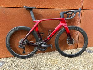 Trek - Madone SLR 7 Gen 7 2023, 2023