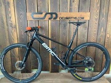 BMC Twostroke 2022 Mountainbike de segunda mano, Negro — imagen 2 de 10