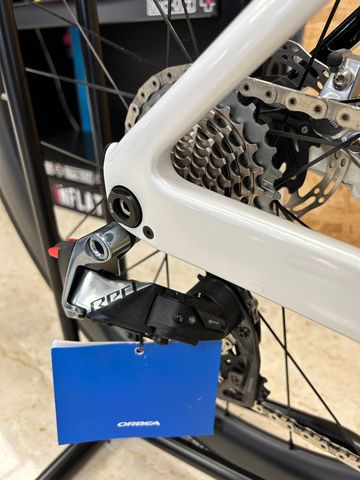 Used Orbea ORCA M11eLTD 2023 Road & Gravel, Red — image 7 of 10
