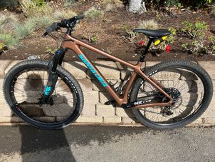 Santa Cruz - Chameleon R / Carbon C / 29 2019, 2019