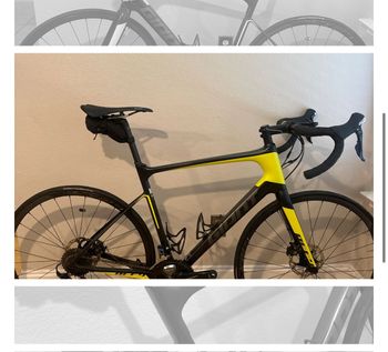 Giant - Defy Advanced 1 2018, 2018