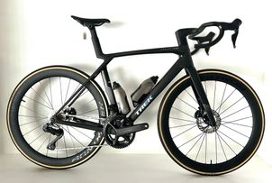 Trek - Madone SLR 7 Gen 8, 2025