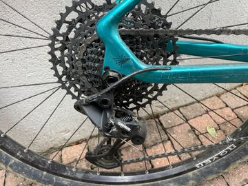 Used Lee Cougan Custom 2023 Mountainbike, Blue — image 16 of 21