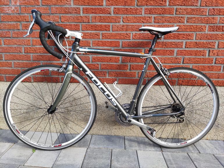 Used Focus Variado 2007 Road & Gravel, Gris claro — image 3 of 11