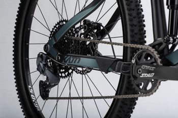 Used Ghost Kato FS Essential 2022 Mountainbike, Schwarz — image 3 of 5