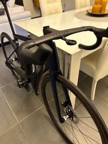 Brugt Specialized Tarmac SL8 Pro 2024 2024 Road & Gravel — billede 2 af 8