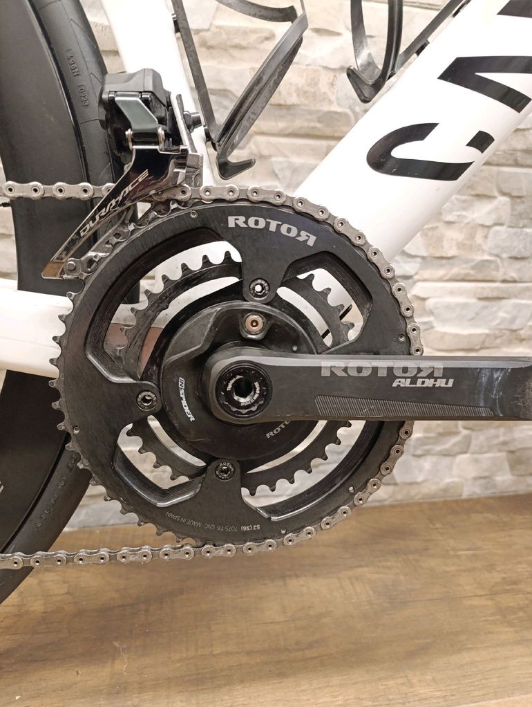 Used Canyon Aeroad CFR Disc Di2 2023 2023 Road & Gravel, White — image 4 of 10