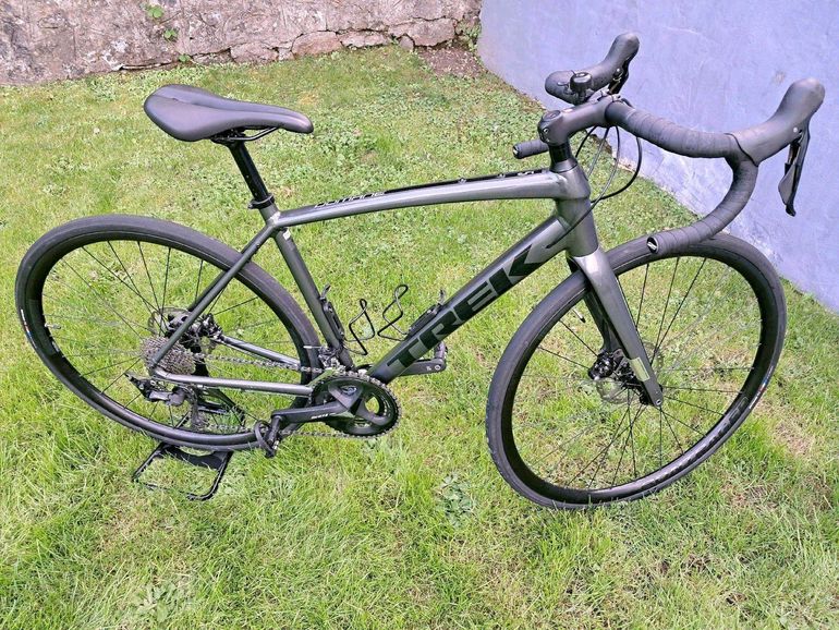 Used Trek Domane AL 5 Disc 2021 2021 Road & Gravel, Schwarz — image 2 of 17