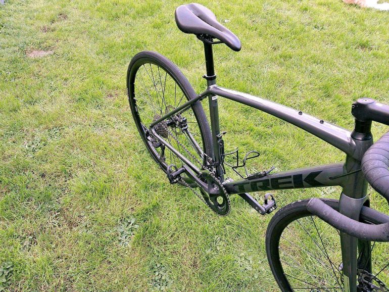 Used Trek Domane AL 5 Disc 2021 2021 Road & Gravel, Schwarz — image 17 of 17