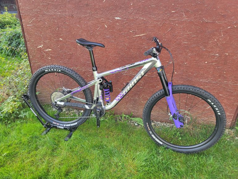 Used Ghost RIOT EN Full Party 2021 Mountainbike, Light Gray — image 3 of 7