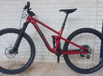 Trek - Top Fuel 8 2022, 2022