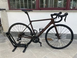 Canyon - Ultimate CF SL 7 Disc 2021, 2021