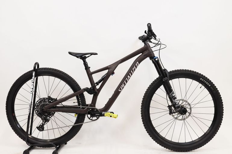 Used Specialized Stumpjumper Comp Alloy 2021 2021 Mountainbike — image 1 of 11