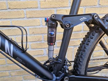Used Canyon Nerve XC 5.0 2010 Mountainbike, Black — image 12 of 16