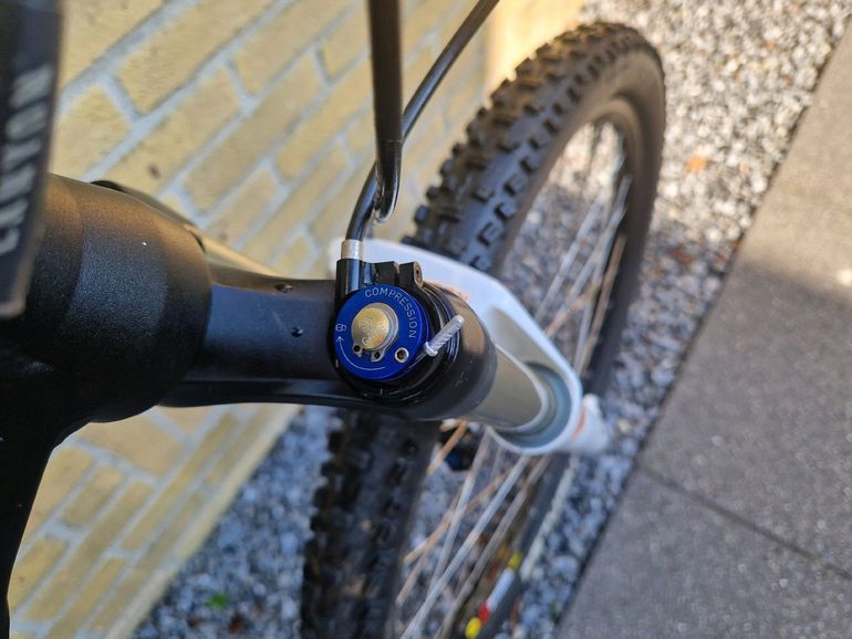 Used Canyon Nerve XC 5.0 2010 Mountainbike, Black — image 9 of 16
