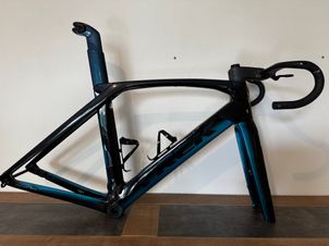 Trek - Madone SLR 9 Gen 6 2021, 2021