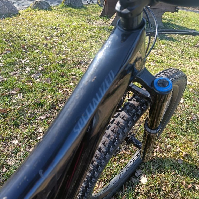 Used Specialized Stumpjumper Expert Carbon 29 2020 2020 Mountainbike, Schwarz, 29 — image 8 of 15