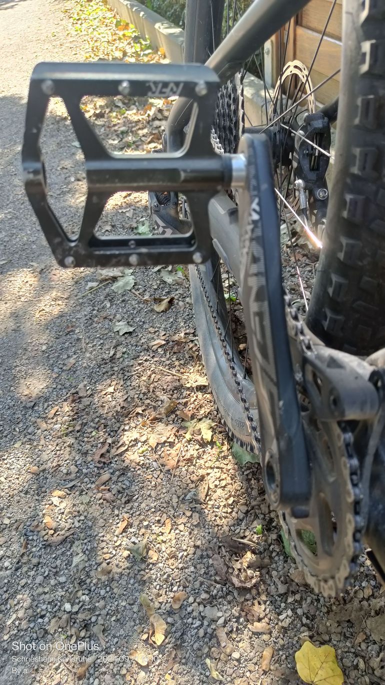 Used Specialized Stumpjumper Expert Carbon 29 2020 2020 Mountainbike, Schwarz, 29 — image 14 of 15