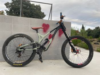 Commencal - SUPREME DH OHLINS EDITION 2022, 2022