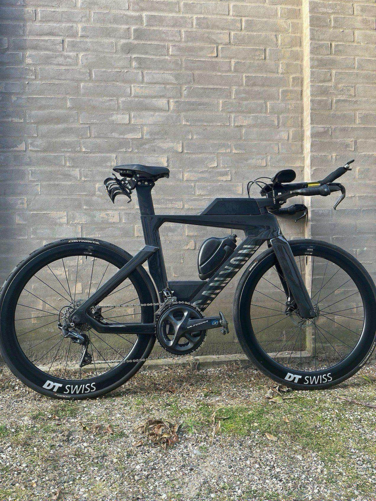 Canyon Speedmax CF 8 DISC used in XS | buycycle