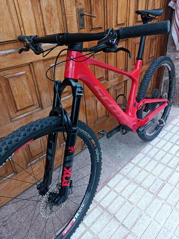 Scott Spark RC Team 2022 2022 Mountainbike usato, Rosso — immagine 6 di 7