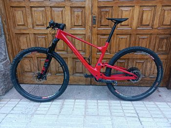 Scott Spark RC Team 2022 2022 Mountainbike usato, Rosso — immagine 5 di 7