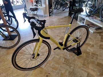 Gebrauchtes Cannondale Topstone Carbon 3 2024 2024 Road & Gravel, Weiß — Bild 4 von 4
