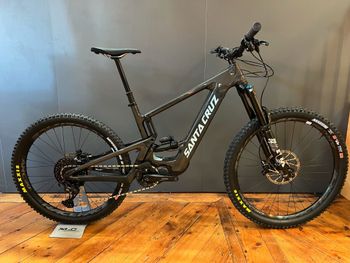 Used Santa Cruz BULLIT S / Carbon CC 2024 2024 Mountainbike, Black, 29, 27.5 — image 1 of 3