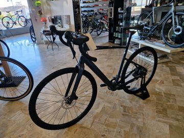 Gebrauchtes Cannondale Topstone Neo SL 2 2023 2023 Road & Gravel, Schwarz — Bild 4 von 4