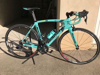 Used Bianchi Oltre XR.2 Dura Ace Di2 2016 2016 Road & Gravel — image 1 of 7