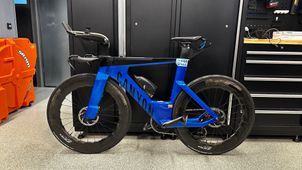 Canyon - Speedmax CFR Disc eTap 2021, 2021