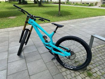 Used YT Industries Tues CORE 4 29 2023 2023 Mountainbike, Azul — image 4 of 20