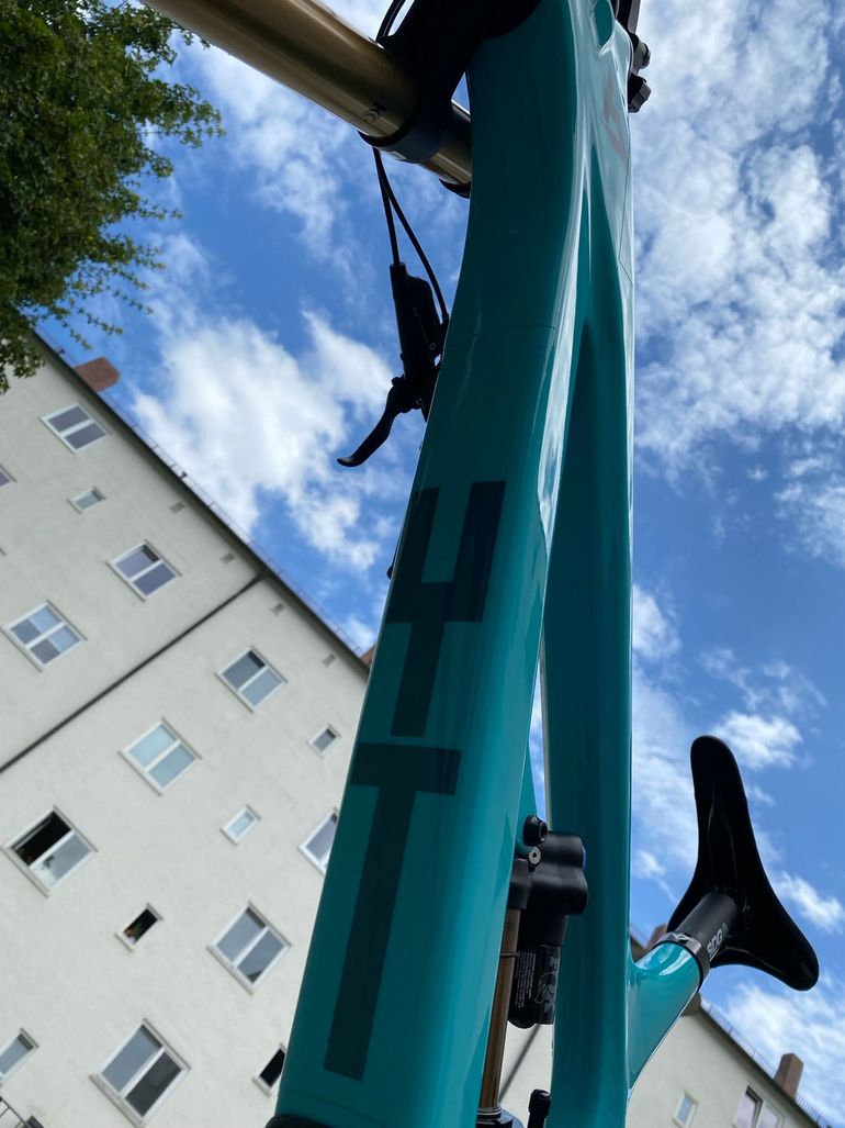 Used YT Industries Tues CORE 4 29 2023 2023 Mountainbike, Azul — image 10 of 20