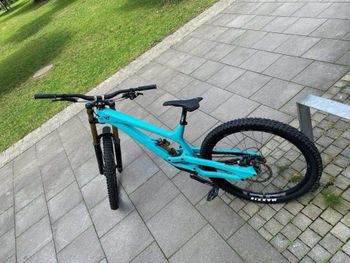Used YT Industries Tues CORE 4 29 2023 2023 Mountainbike, Azul — image 5 of 20