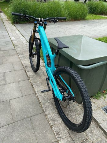 Used YT Industries Tues CORE 4 29 2023 2023 Mountainbike, Azul — image 3 of 20