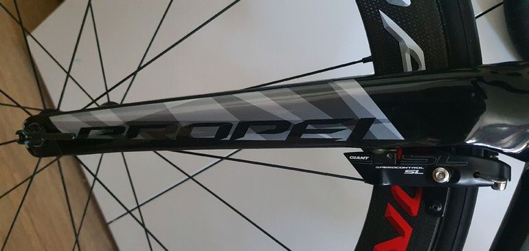 Gebrauchtes Giant Advanced 0 2018 Road & Gravel, Schwarz — Bild 7 von 16