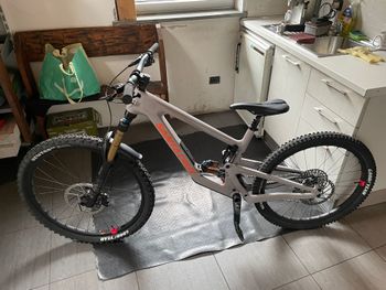 Santa Cruz - NOMAD X01 AXS / Air / RSV / Carbon CC / MX 2023, 2023