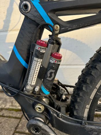 Used Scott Genius 710 2018 2018 Mountainbike — image 4 of 12