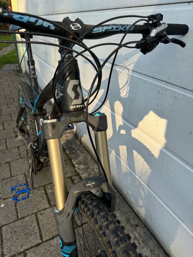 Used Scott Genius 710 2018 2018 Mountainbike — image 10 of 12