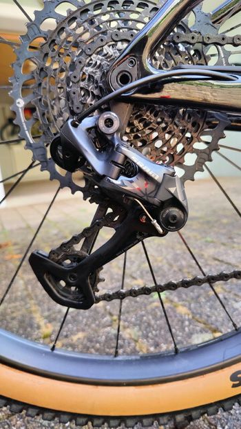 BMC Fourstroke 01 LT ONE 2021 2021 Mountainbike usato, Nero — immagine 3 di 10