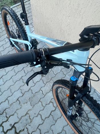 Gebrauchtes Focus JAM2 6.8 NINE 2021 2021 Mountainbike, Hellgrau, 29 — Bild 7 von 8